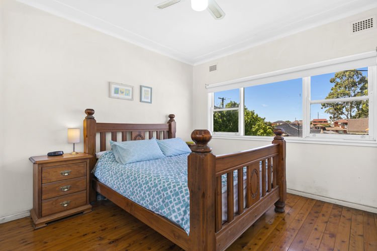 Photo - 5 Gum Street, Greystanes NSW 2145 - Image 5