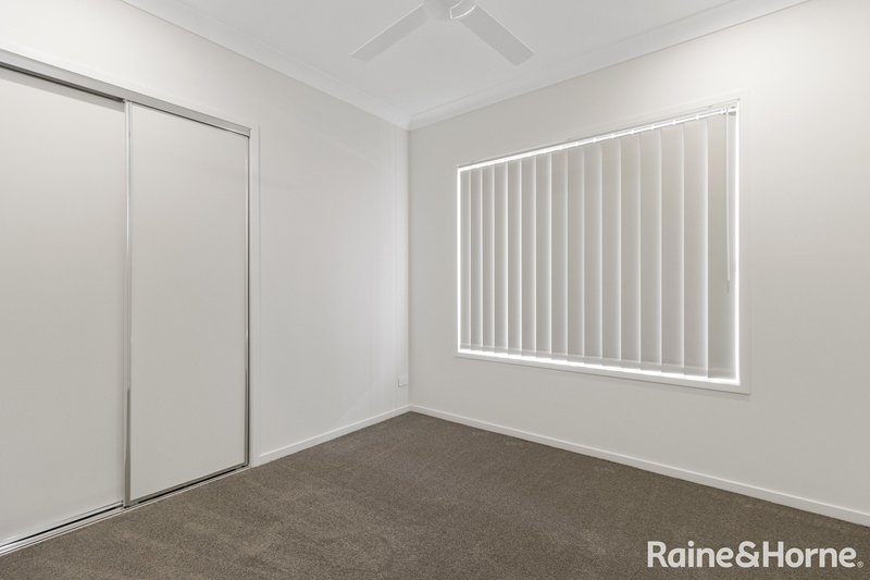 Photo - 5 Gumnut Close, Burpengary QLD 4505 - Image 8