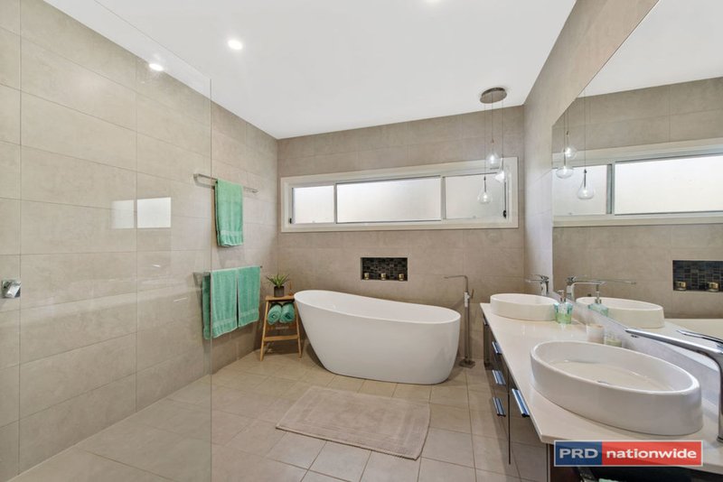 Photo - 5 Gumtree Glen, Sapphire Beach NSW 2450 - Image 20