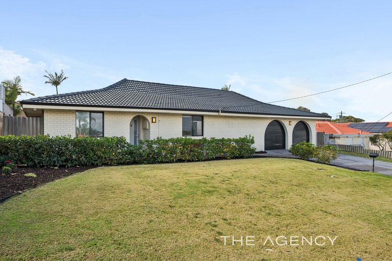 Photo - 5 Gunn Court, Thornlie WA 6108 - Image 1
