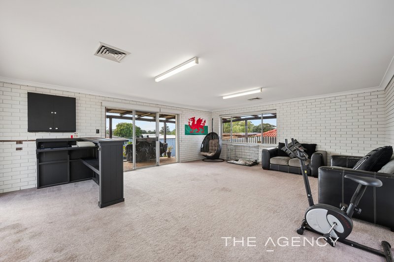 Photo - 5 Gunn Court, Thornlie WA 6108 - Image 21
