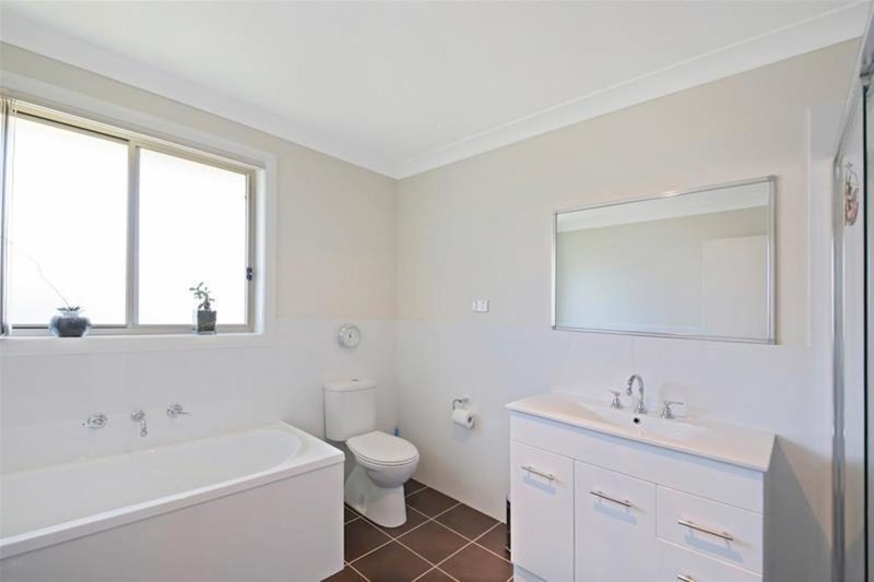 Photo - 5 Gunn Way, Elderslie NSW 2570 - Image 5