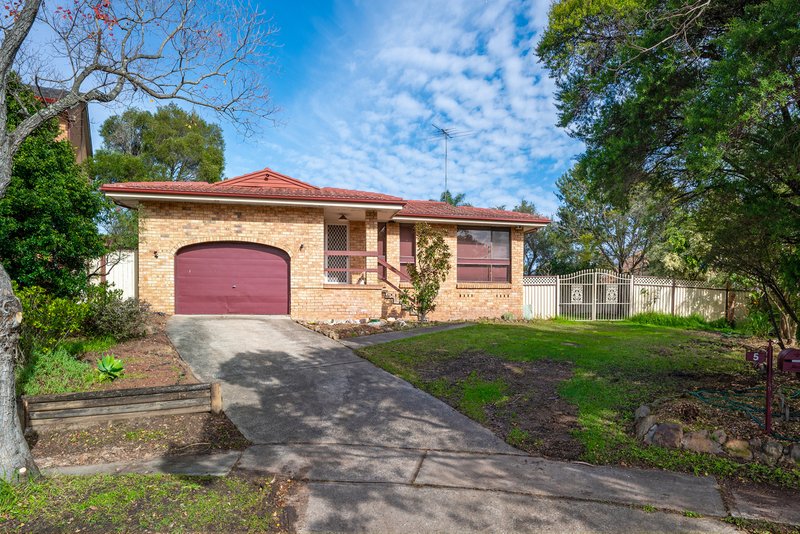 Photo - 5 Gympie Place, Wakeley NSW 2176 - Image 2