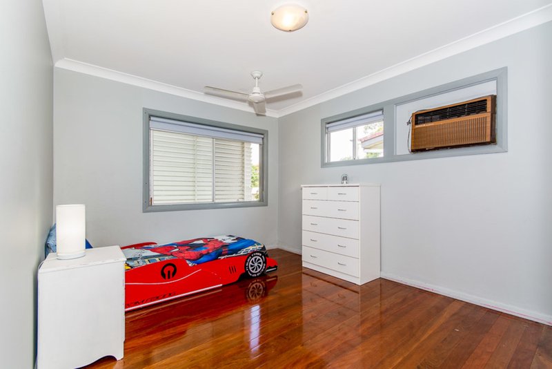 Photo - 5 Hack Street, Zillmere QLD 4034 - Image 11