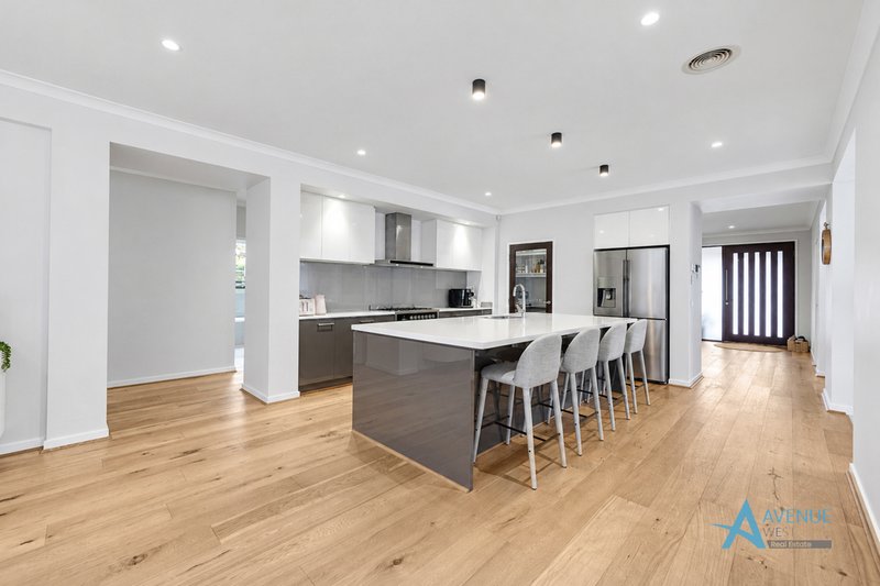 Photo - 5 Hackney Street, Aintree VIC 3336 - Image 5