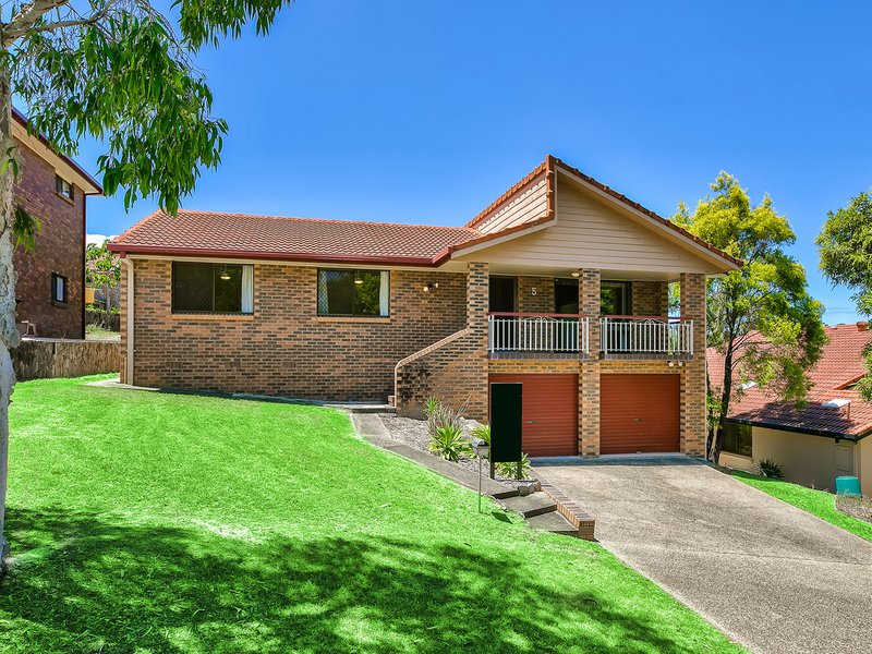 5 Hagman Street, Stafford Heights QLD 4053