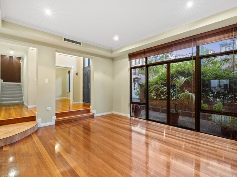 Photo - 5 Haig Park Circle, East Perth WA 6004 - Image 22