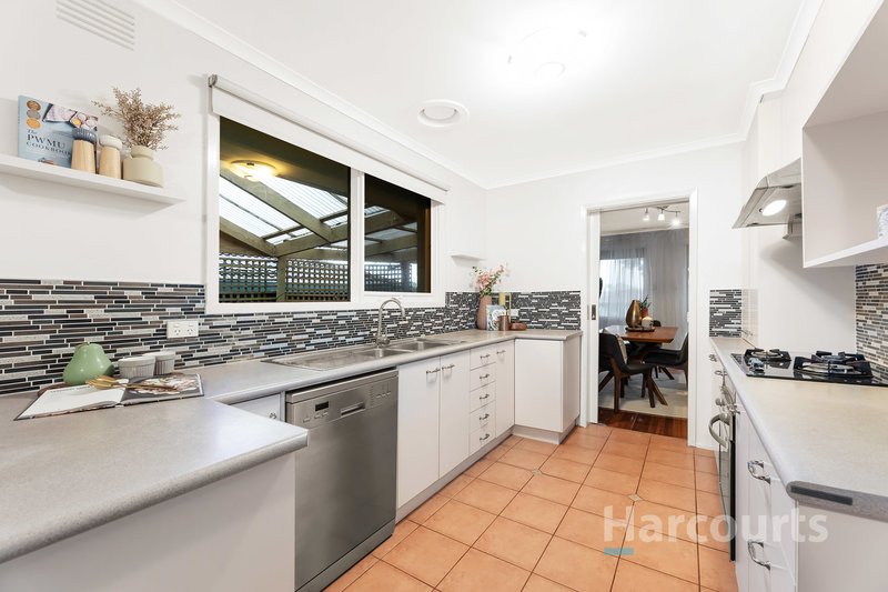 Photo - 5 Haileybury Court, Wantirna VIC 3152 - Image 5