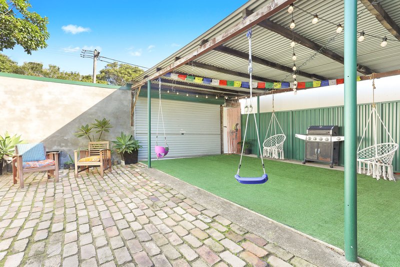 Photo - 5 Halloran Street, Lilyfield NSW 2040 - Image 6