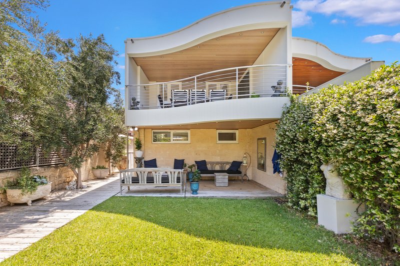 Photo - 5 Hamersley Street, Cottesloe WA 6011 - Image 3