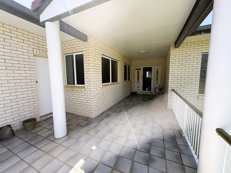 Photo - 5 Harbour Court, Taranganba QLD 4703 - Image 3
