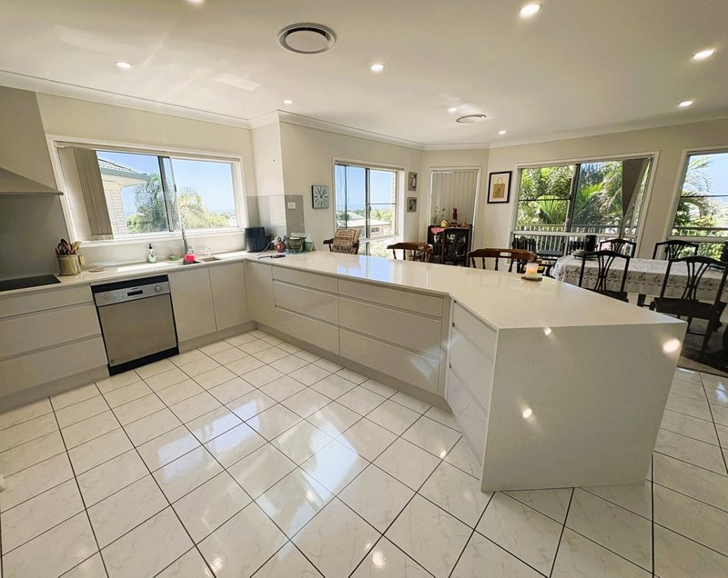 Photo - 5 Harbour Court, Taranganba QLD 4703 - Image 8