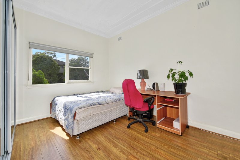 Photo - 5 Hargrave Road, Auburn NSW 2144 - Image 10