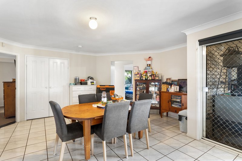 Photo - 5 Harriet Place, Deception Bay QLD 4508 - Image 3