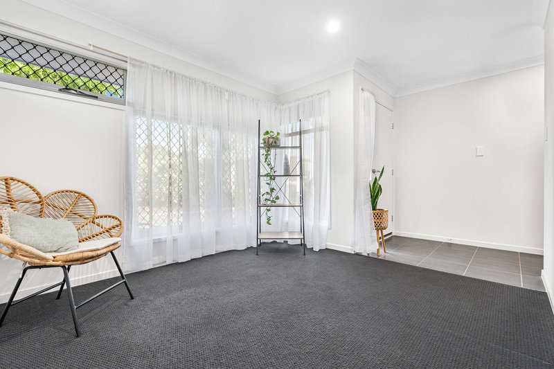 Photo - 5 Harrington Boulevard, Thornlands QLD 4164 - Image 6