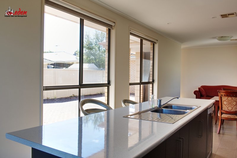 Photo - 5 Harvey Avenue, Gilles Plains SA 5086 - Image 4