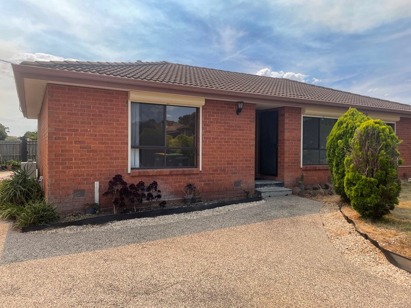 5 Harwood Close, Mill Park VIC 3082