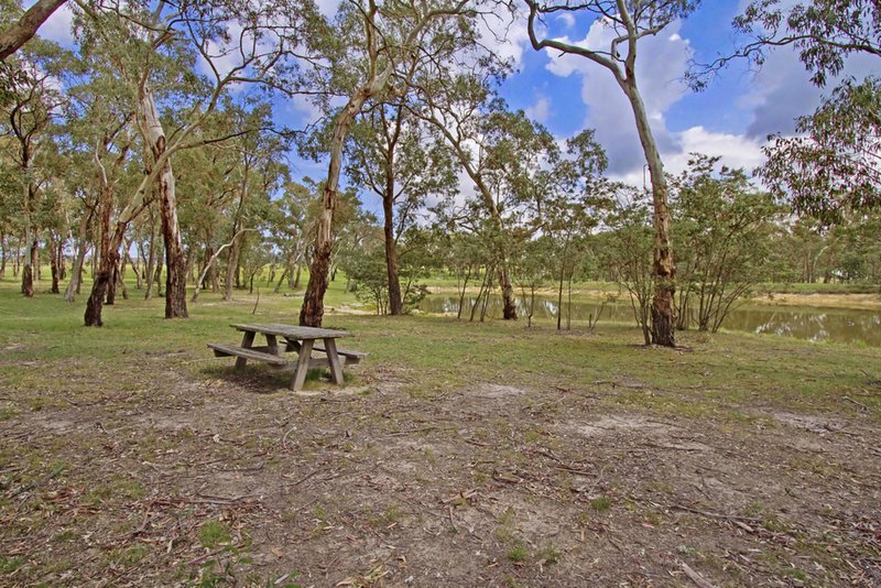 Photo - 5 Hat Hill Lane, Meadow Flat NSW 2795 - Image 5