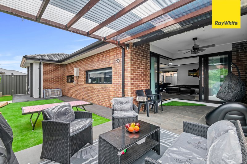 Photo - 5 Hattersley Street, Strathtulloh VIC 3338 - Image 22