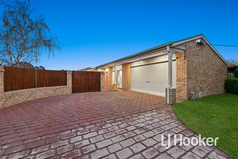 5 Hazel Court, Hampton Park VIC 3976