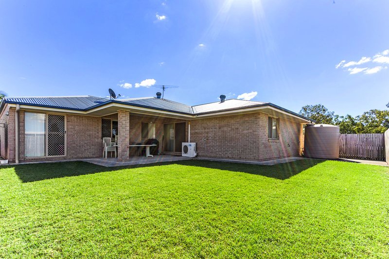 Photo - 5 Hazelnut St , Loganlea QLD 4131 - Image 14