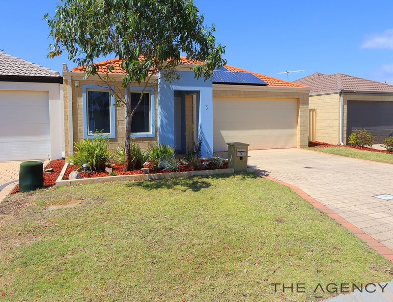 5 Heaney Way, Canning Vale WA 6155