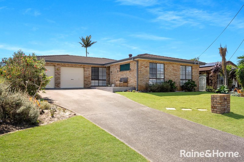 5 Heard Avenue, Shoalhaven Heads NSW 2535