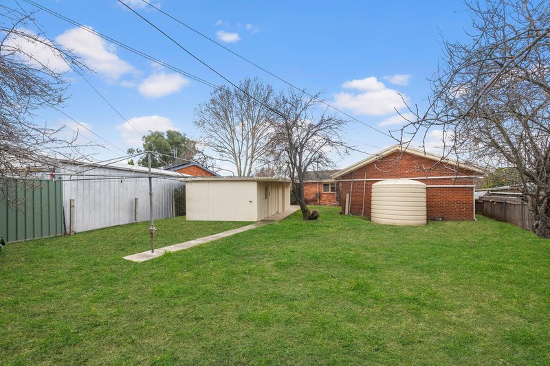 Photo - 5 Heaton Place, Downer ACT 2602 - Image 12