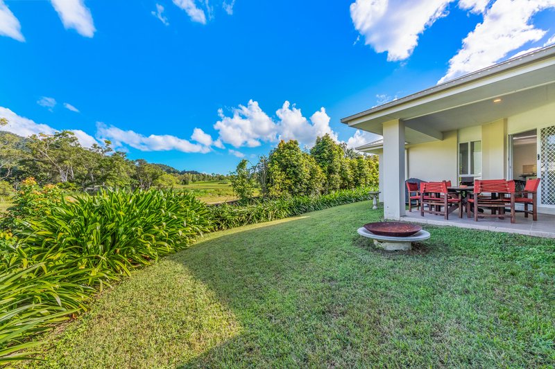 Photo - 5 Helm Place, Cannonvale QLD 4802 - Image 2