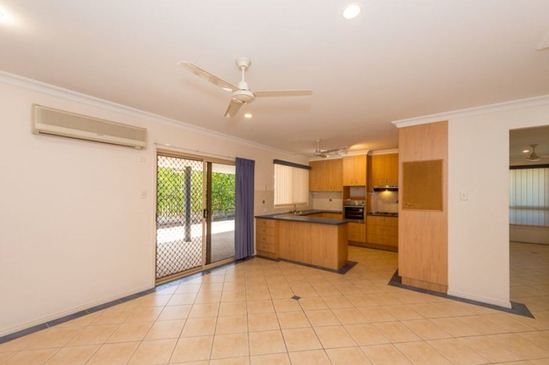 Photo - 5 Helston Street, Telina QLD 4680 - Image 17