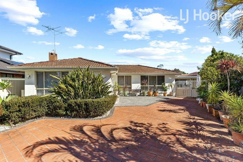 5 Hendra Close, St Johns Park NSW 2176