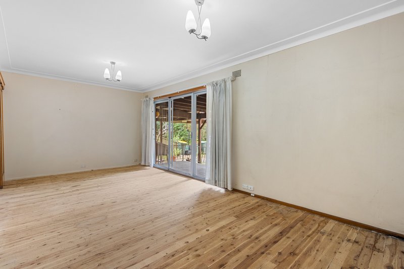 Photo - 5 Henry Road, Riverwood NSW 2210 - Image 3