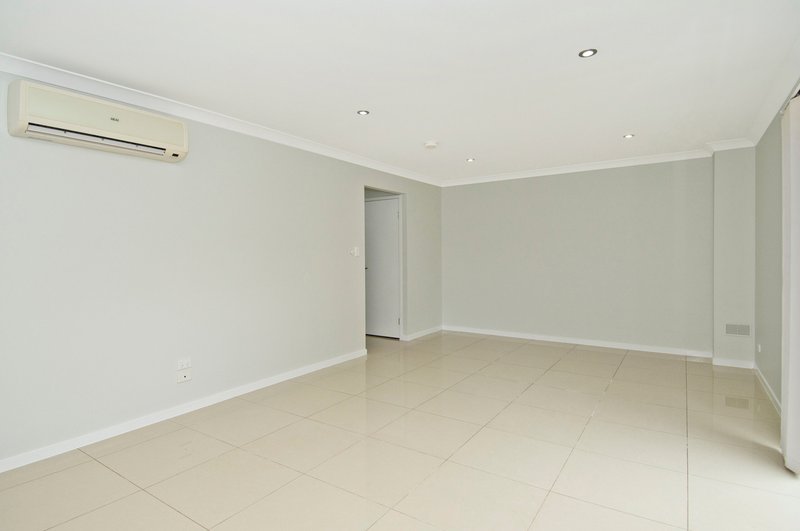 Photo - 5 Henry Street, Coomera QLD 4209 - Image 6