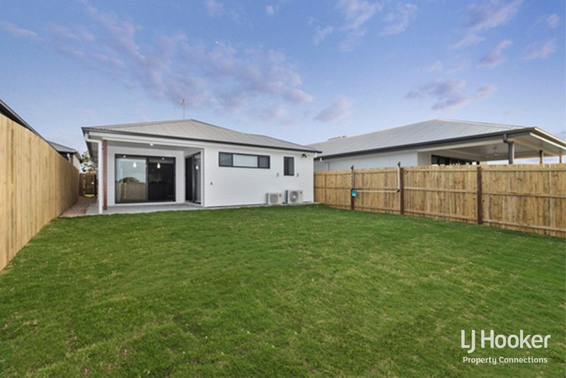 Photo - 5 Herald Close, Kallangur QLD 4503 - Image 14