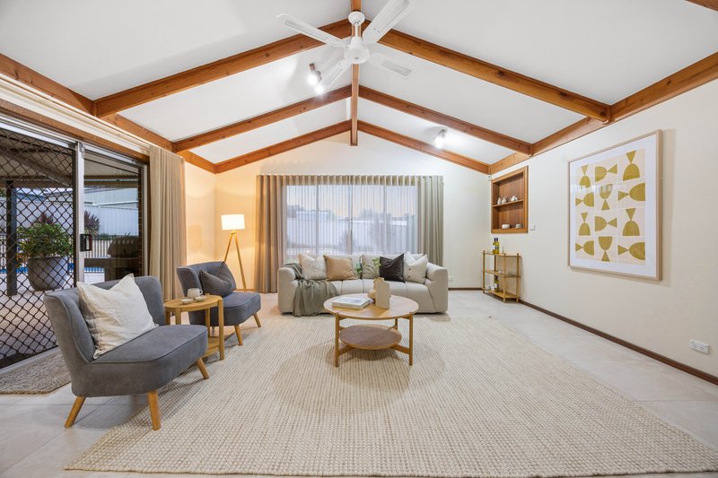 Photo - 5 Hero Court, Modbury Heights SA 5092 - Image 18