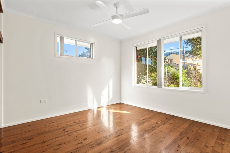 Photo - 5 High Street, Woonona NSW 2517 - Image 3
