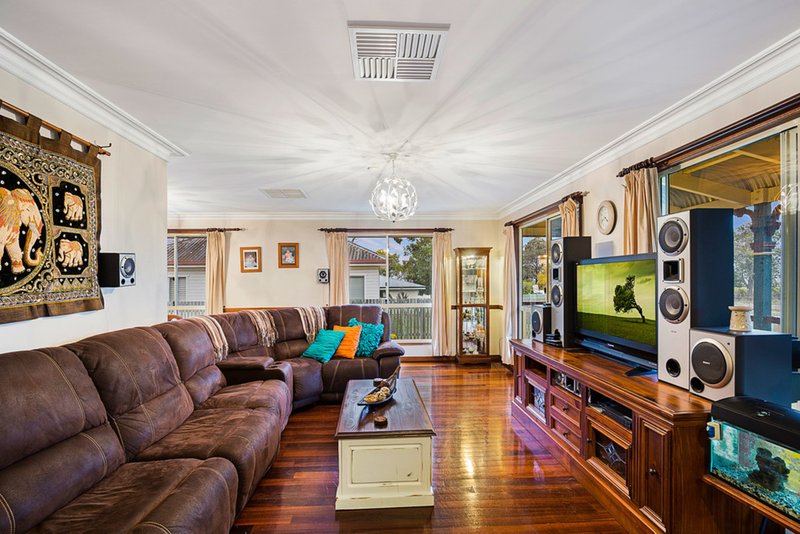 Photo - 5 High Street, Wyreema QLD 4352 - Image 6