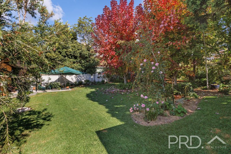 Photo - 5 Highland Avenue, Tumut NSW 2720 - Image 17