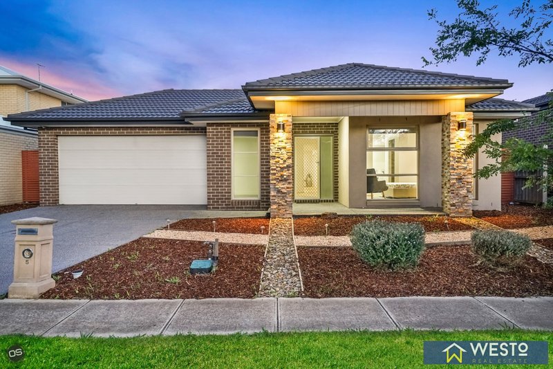 5 Hilderbrand Avenue, Williams Landing VIC 3027