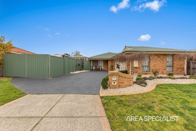 Photo - 5 Hillston Court, Narre Warren South VIC 3805 - Image 27