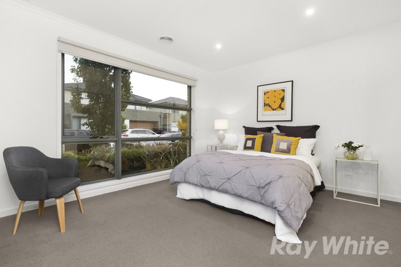 Photo - 5 Hoddle Street, Mulgrave VIC 3170 - Image 6