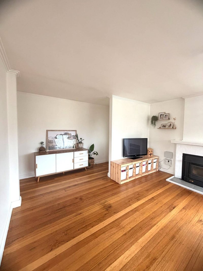 Photo - 5 Hogarth Street, Waverley TAS 7250 - Image 5