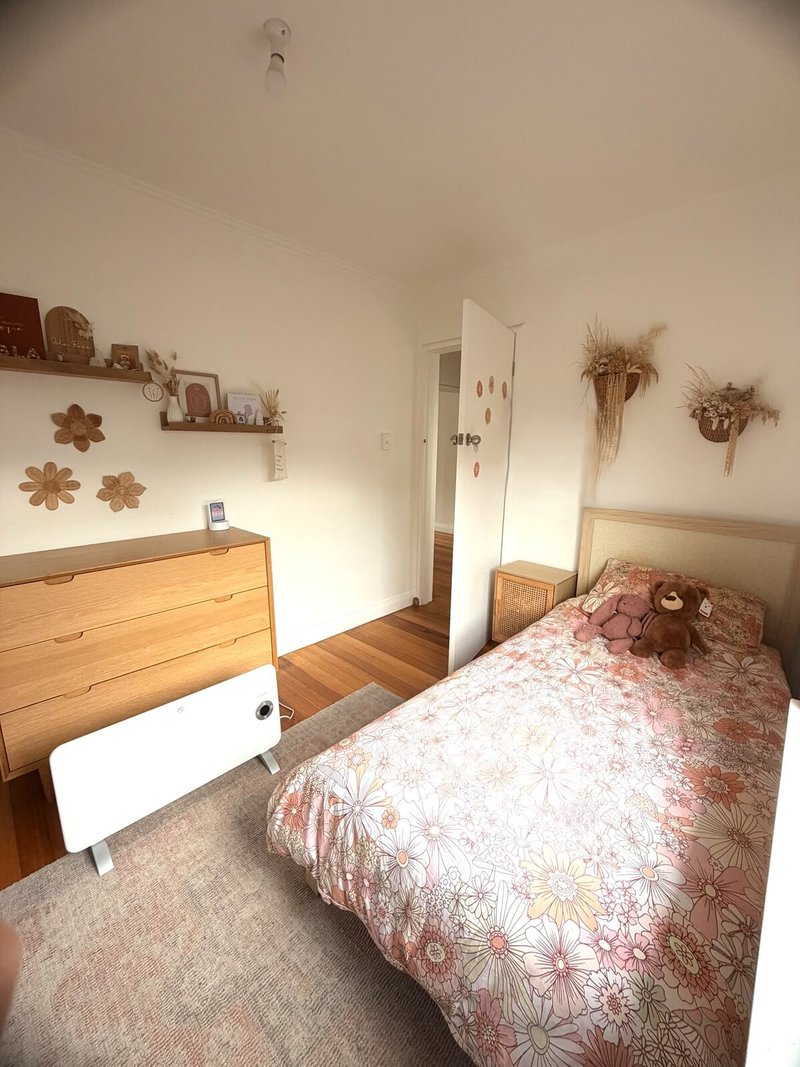 Photo - 5 Hogarth Street, Waverley TAS 7250 - Image 9