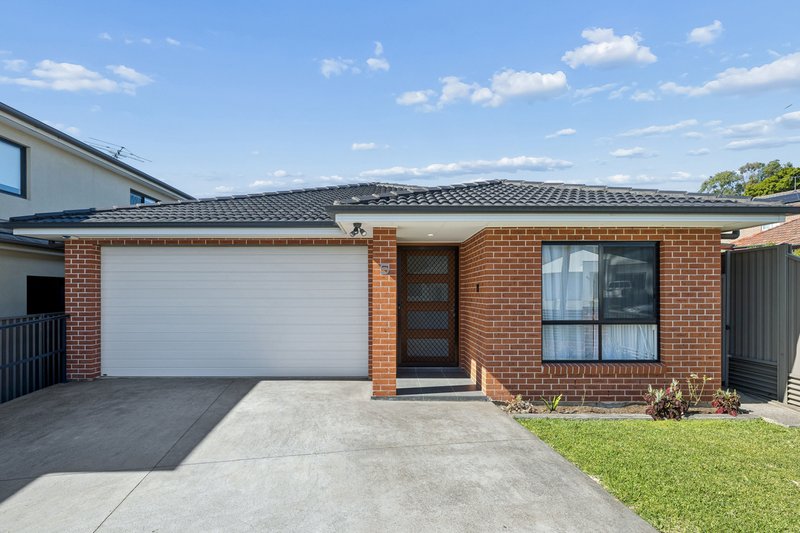 Photo - 5 Holley Road, Beverly Hills NSW 2209 - Image 1