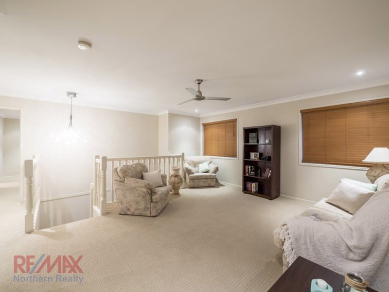 Photo - 5 Holly Court, Albany Creek QLD 4035 - Image 14