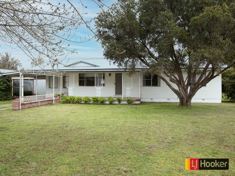 5 Holroyd Street, Hallsville NSW 2340