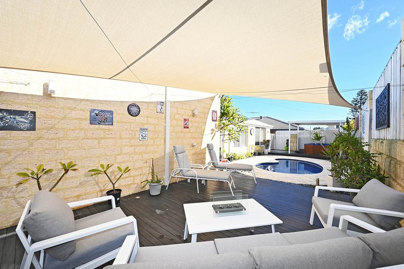 Photo - 5 Holyhead Green, Mindarie WA 6030 - Image 31