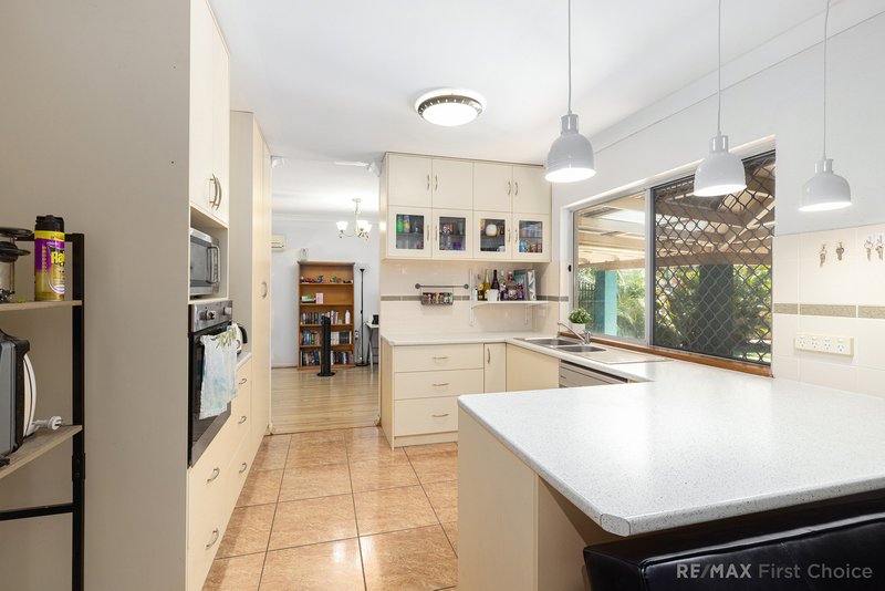 Photo - 5 Homebush Drive, Regents Park QLD 4118 - Image 6