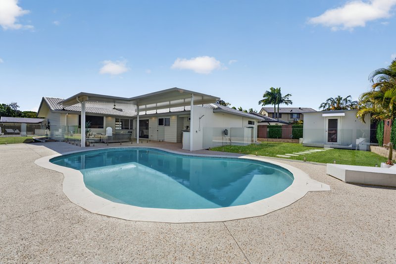 Photo - 5 Homebush Drive, Robina QLD 4226 - Image 30