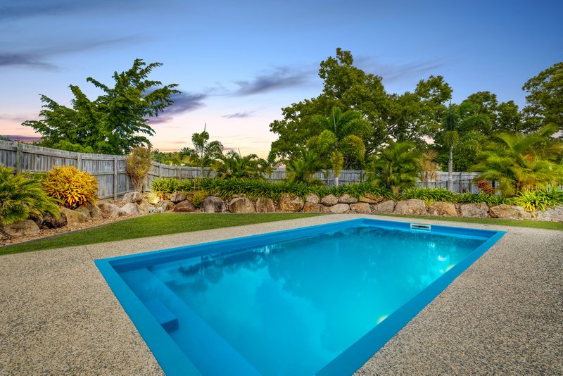 Photo - 5 Homestead Place, Cannonvale QLD 4802 - Image 2